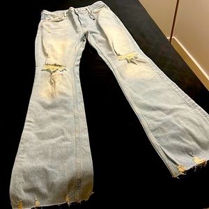 Zara Flare Fit Jeans. High Rise, Flare Leg, Full Length, Stretch.
